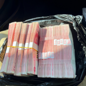 努力挣钱吧,忙起来真