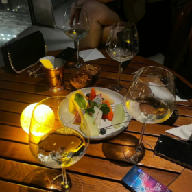 想在有酒有肉的日子里