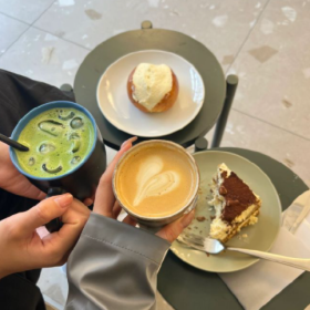 不踩别人的脚印 只找