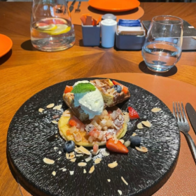 若不是心宽似海 哪来