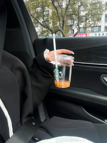 男人动了情,转账不停