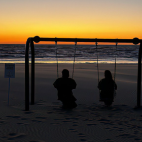 夕阳和黄昏都很美,但