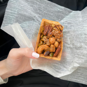 和春晚说一下，今年春