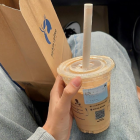 聪明的女人，爱而不痴