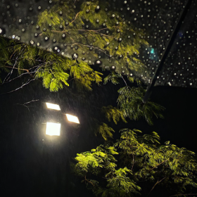 生活，其实和天气一样