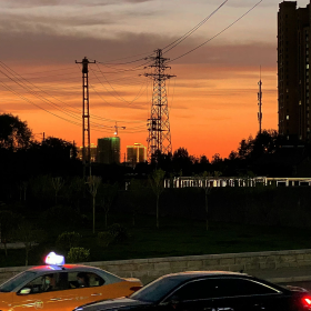 最近开心吗
图源微