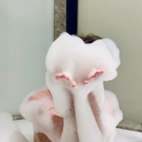 玫瑰花填不饱肚子 小