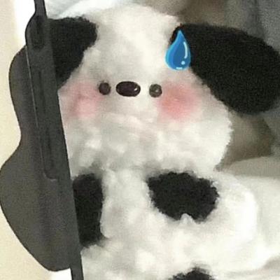 草莓爱赖床