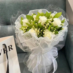 两个人相处久了，
