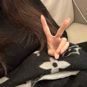 花自己钱代表着自由和