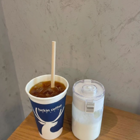 心已经千疮百孔,还是