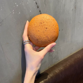 心已经千疮百孔,还是