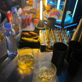 今朝有酒今朝醉,生活