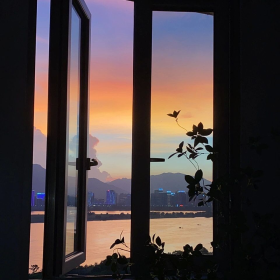 天空美的像一封彩色的