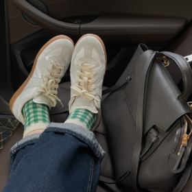 既害怕被看穿 又渴望