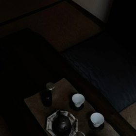 大概被爱的人才有资格