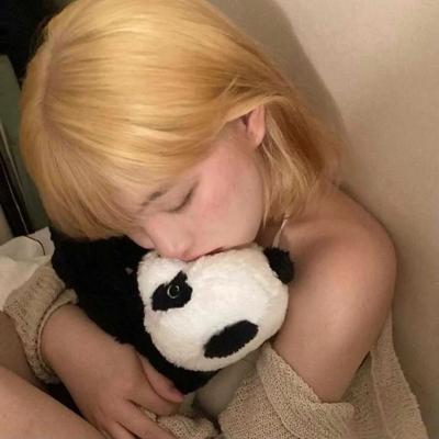 养一只墨尔本的小羊
