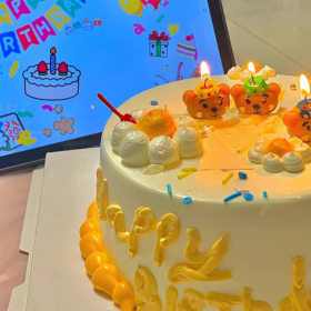 趁着这个风华正茂的年