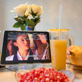 趁着这个风华正茂的年