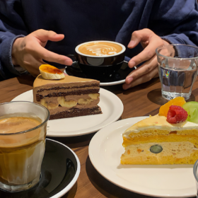 趁着这个风华正茂的年