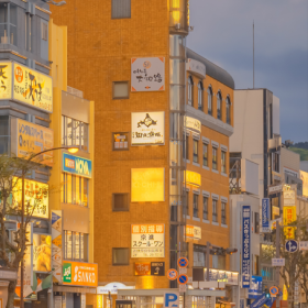 神说：要有光 ​