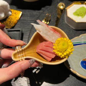 人是要失两次恋的,分