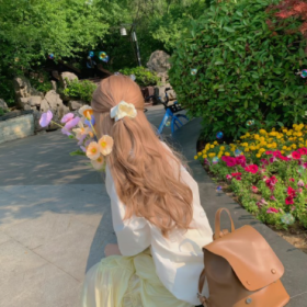 都是小人物,影响不了