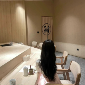 我夸人的时候可能虚情