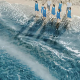 与其匆忙追赶日落 不