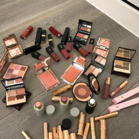 我夸人的时候可能虚情