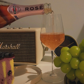 为爱受过伤  下乡插