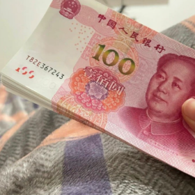 莫言说：

&l