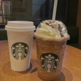 一杯水很干净,但里面