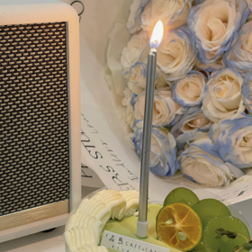 没人理解你,就自己爱