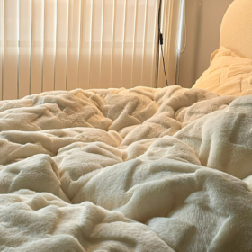 没人理解你,就自己爱