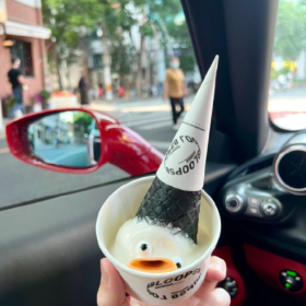 心要像伞一样,撑得起