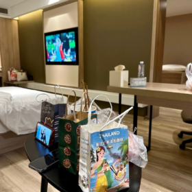 心要像伞一样,撑得起