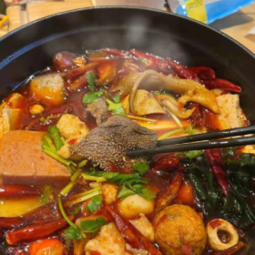别想太多,好好吃饭,