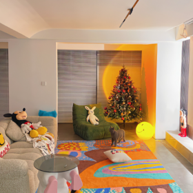 别用自己的嘴巴干扰别