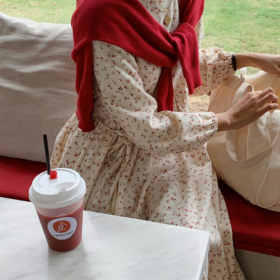 别用自己的嘴巴干扰别