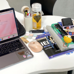 用一句话总结自己：比