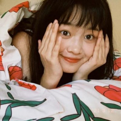 巧目盼兮