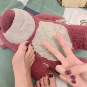 什么都是假的 钱难赚