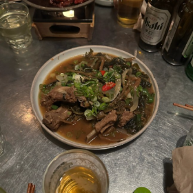 好好生活
怀念的不