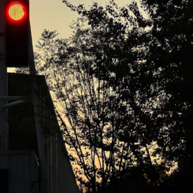 春风不度玉门关，我佛