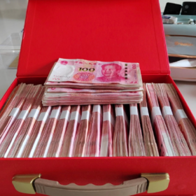 回头看,轻舟已过万重