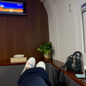 回头看,轻舟已过万重