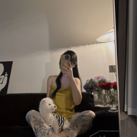 生活的苦不要拿出来四