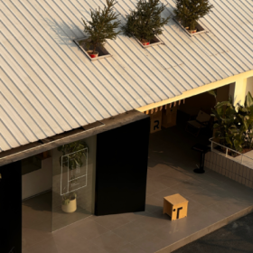 浪漫会很开心 开心就