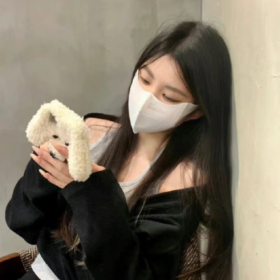 后来我沉默，不再是和